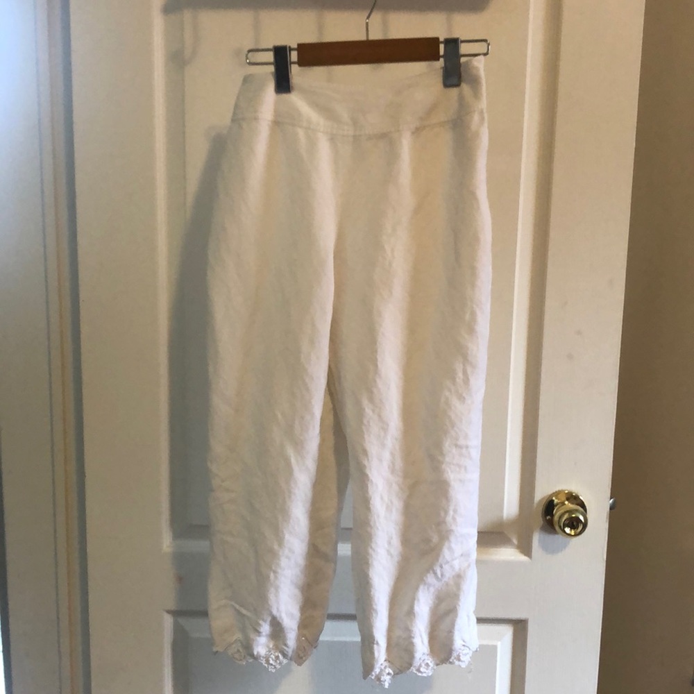 Linen blend trouser with lace trim